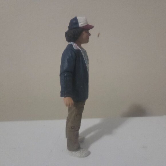 Stranger Things Dustin Action Figure Netflix by Mcfarlane Toy 2018 - Picture 6 of 8